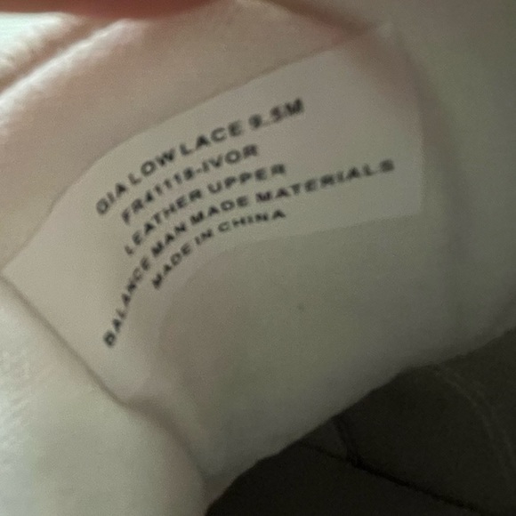 Frye Gia Low Lace Genuine Soft Leather Upper Sneakers sz 9.5M US - Picture 13 of 13